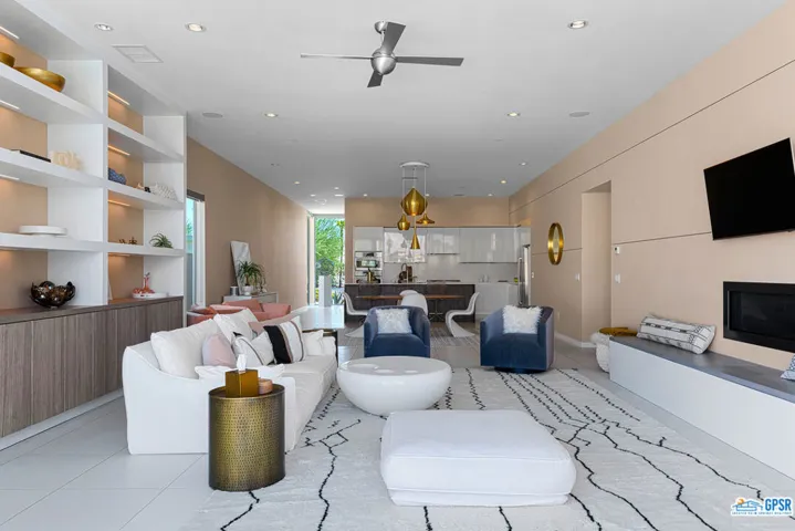 929 Bernardi Lane, Palm Springs, California 92262