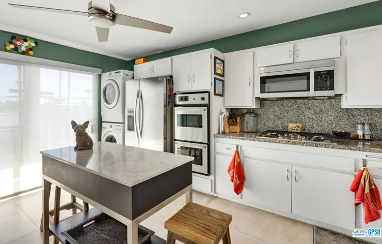 197 W Via Lola 23, Palm Springs, California 92262
