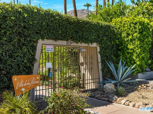 197 W Via Lola 23, Palm Springs, California 92262