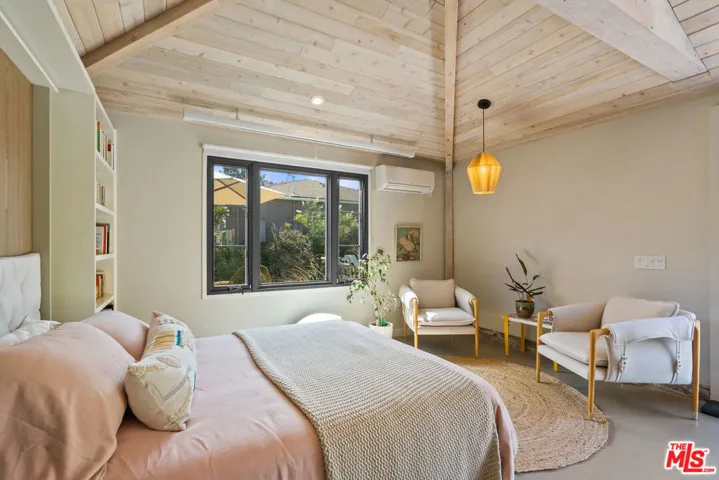 4332 Chase Avenue, Los Angeles, California 90066