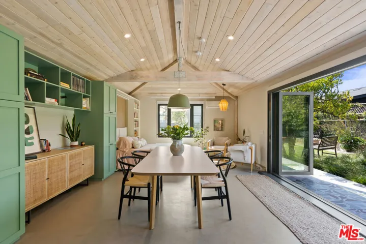4332 Chase Avenue, Los Angeles, California 90066