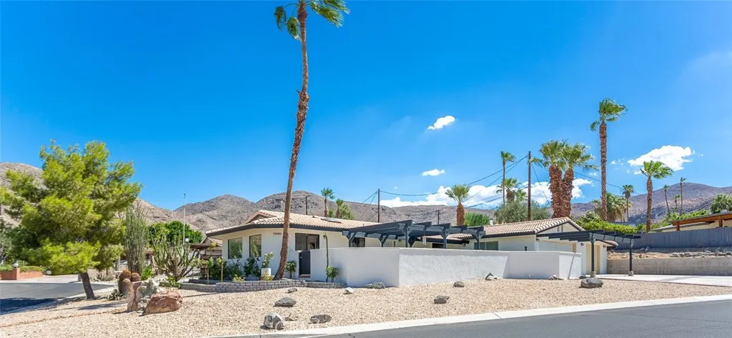 39080 Bel Air Drive, Cathedral City, California 92234