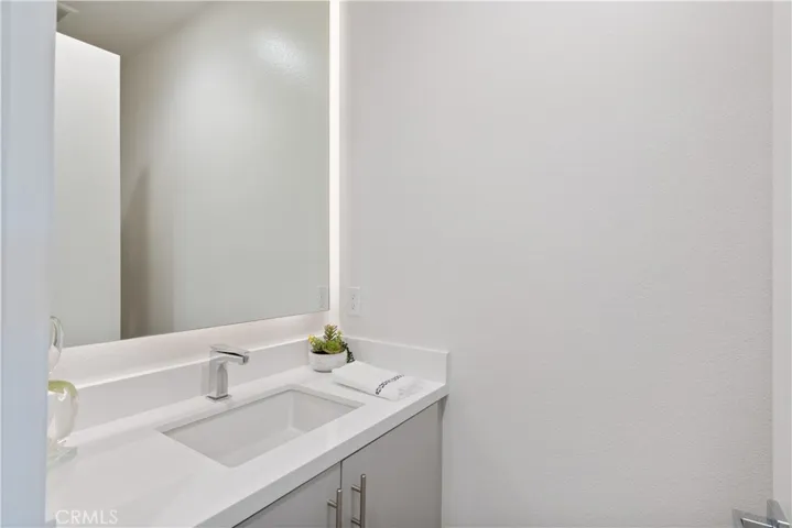 44320 Dakota, Indian Wells, California 92210