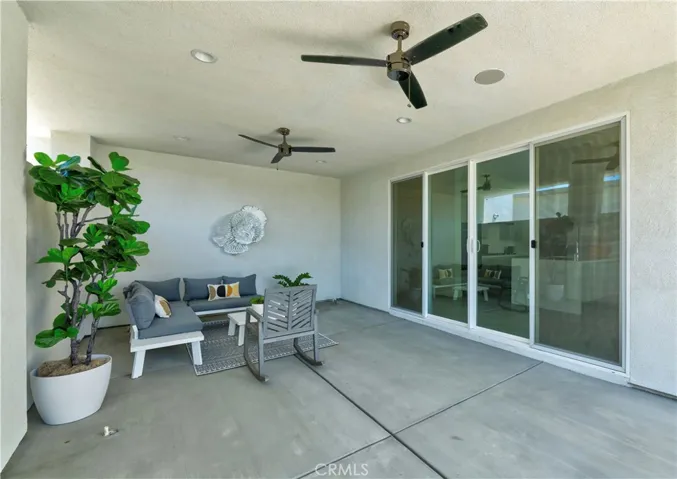 44320 Dakota, Indian Wells, California 92210