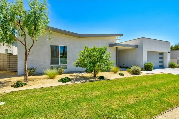 44320 Dakota, Indian Wells, California 92210