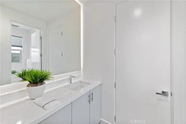 44320 Dakota, Indian Wells, California 92210