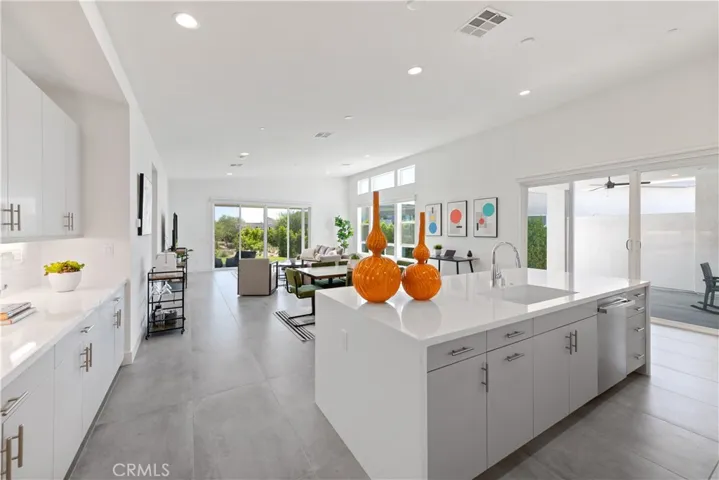 44320 Dakota, Indian Wells, California 92210