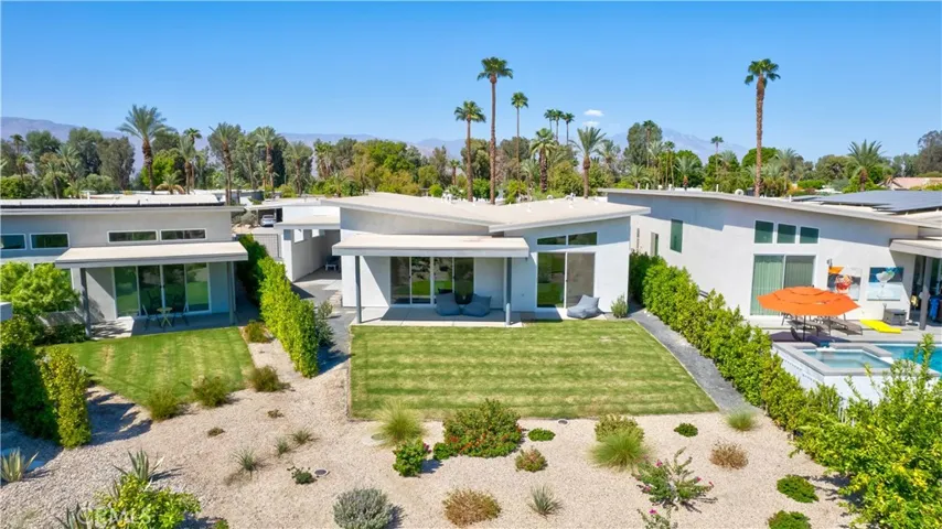 44320 Dakota, Indian Wells, California 92210