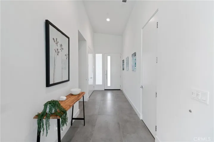 44320 Dakota, Indian Wells, California 92210