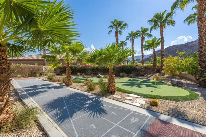 47855 White Fox Court, La Quinta, California 92253