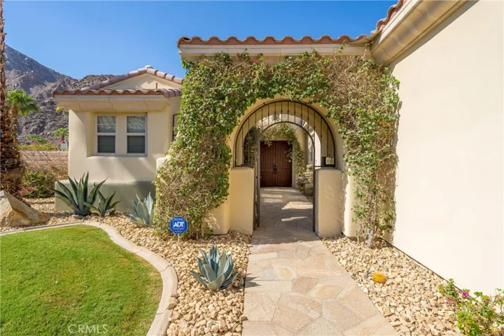 47855 White Fox Court, La Quinta, California 92253