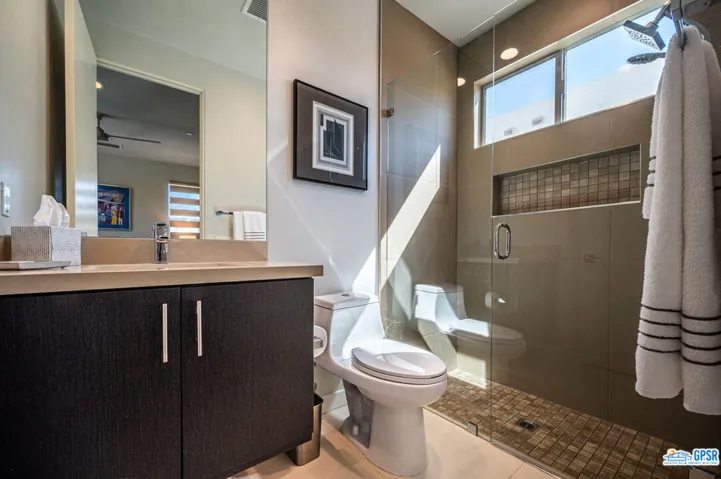 67510 Soho: ensuite