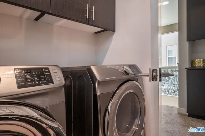 67510 Soho: laundry