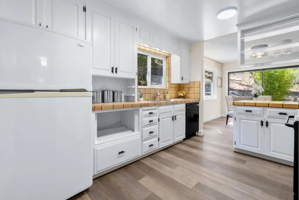 851 Happy Valley Road, Santa Cruz, California 95065 home-pic-15