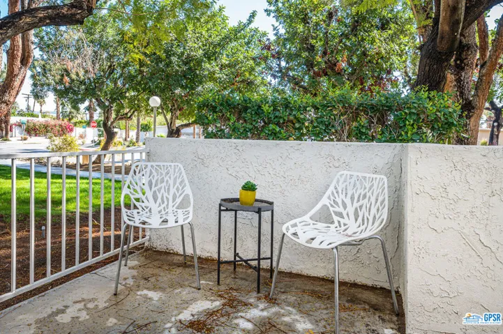 2083 N Via Miraleste 815, Palm Springs, California 92262