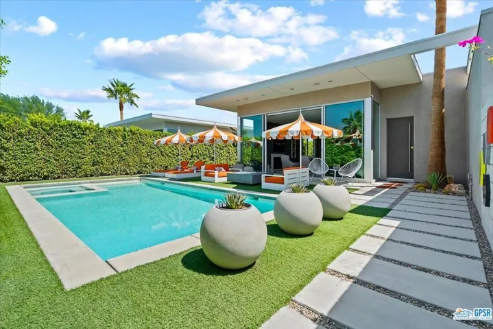 Salt Water/Solar Heated Pool and Spa