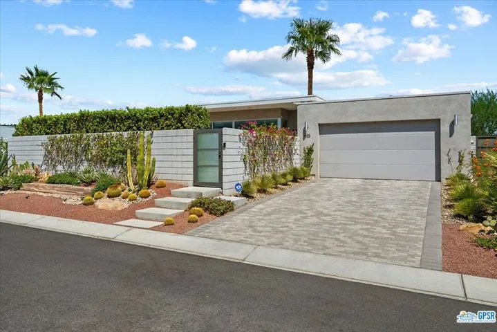 636 Cache Lane, Palm Springs, California 92262