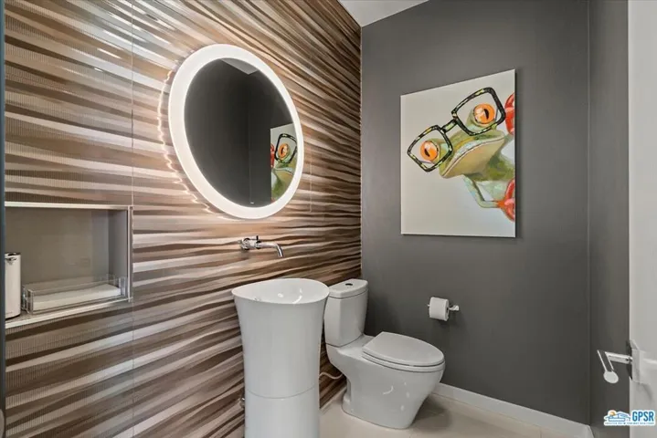 Powder Room