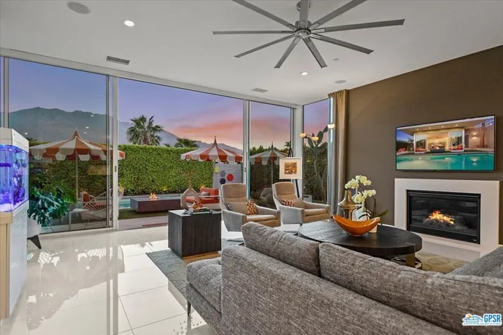 636 Cache Lane, Palm Springs, California 92262