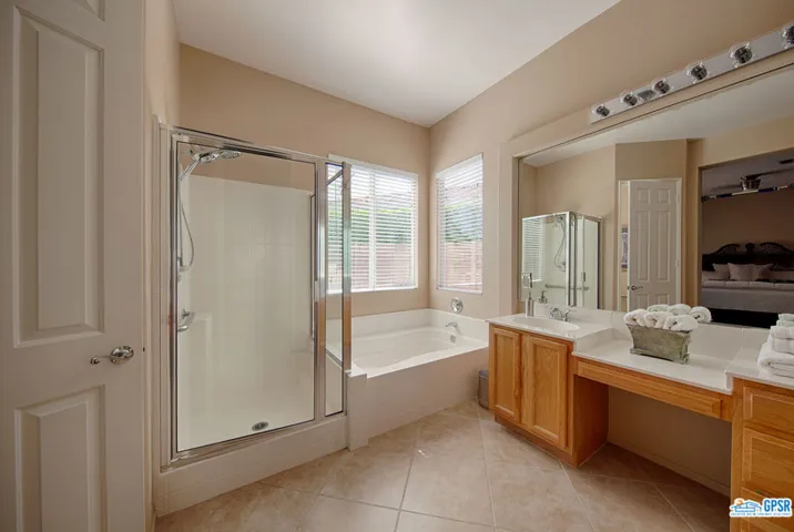 35762 Calle Raphael, Cathedral City, California 92234