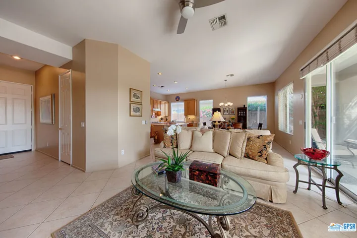 35762 Calle Raphael, Cathedral City, California 92234