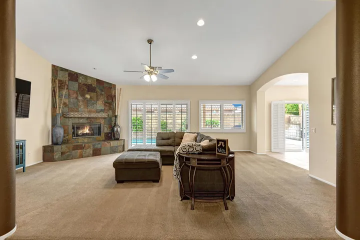 LIVING ROOM HEAD ON.jpg mls