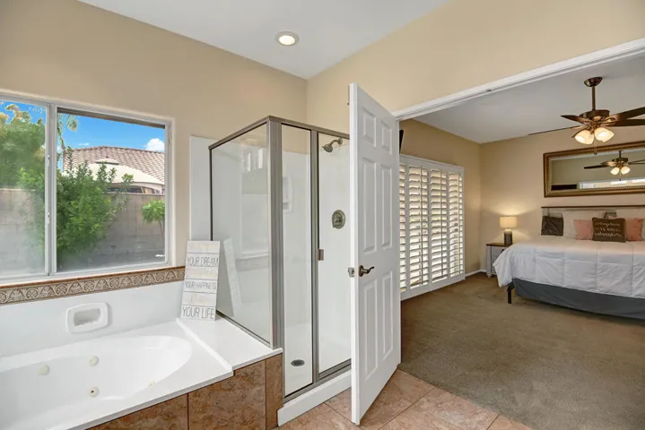 MAIN BATHROOM CONTINUED.jpg mls