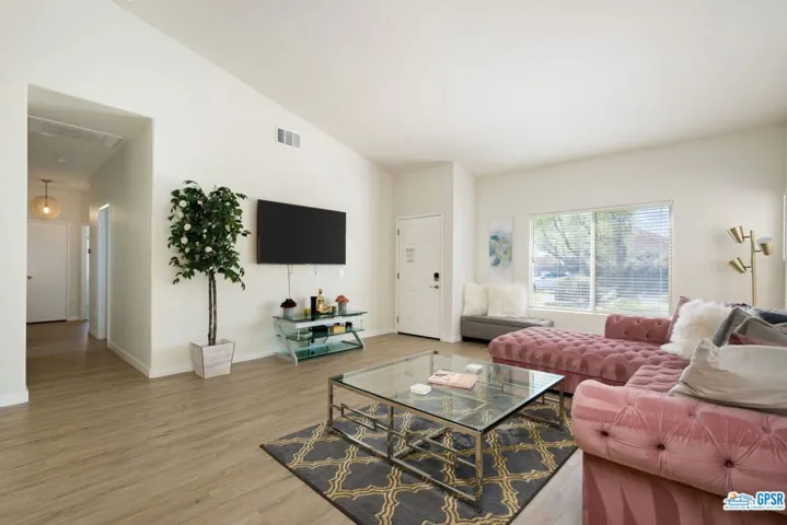 2222 Shannon Way, Palm Springs, California 92262
