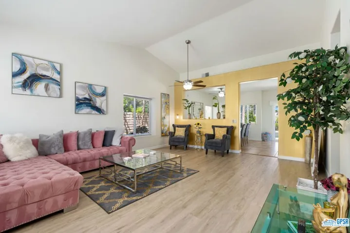 2222 Shannon Way, Palm Springs, California 92262
