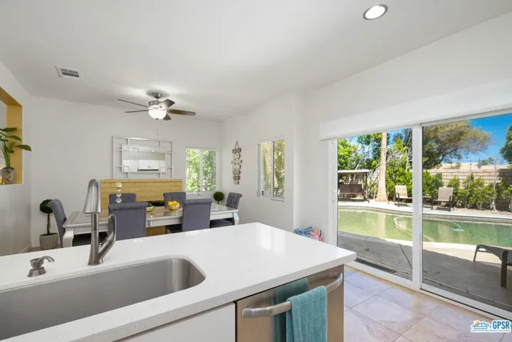 2222 Shannon Way, Palm Springs, California 92262