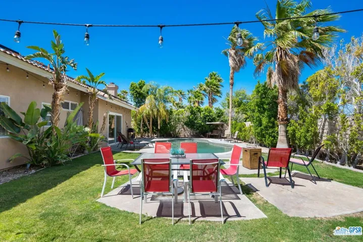 2222 Shannon Way, Palm Springs, California 92262
