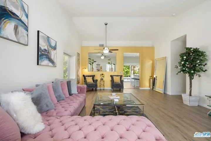 2222 Shannon Way, Palm Springs, California 92262
