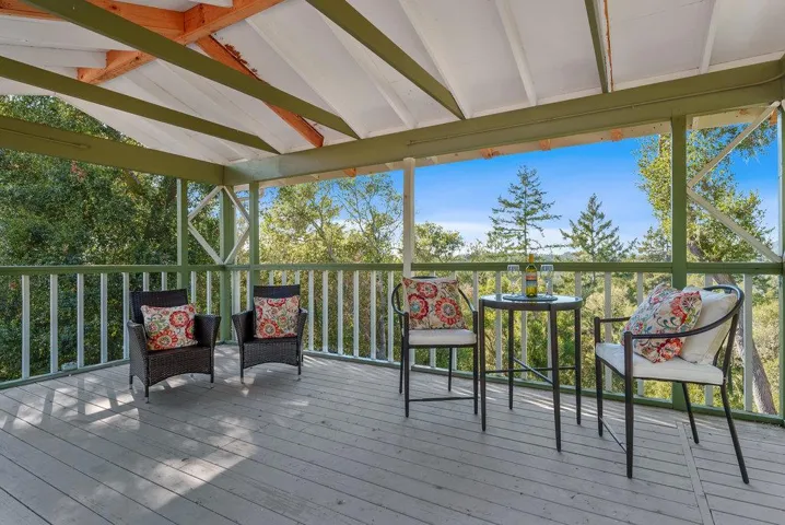 260 King Krest Lane, Aptos, California 95003