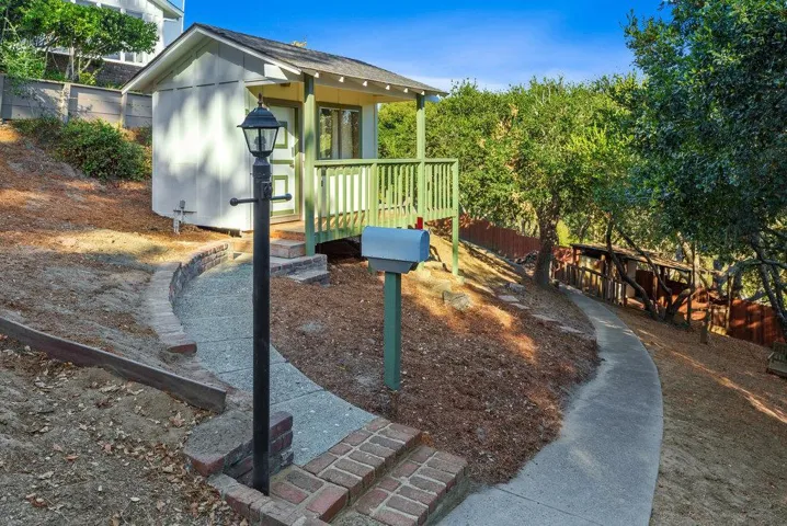260 King Krest Lane, Aptos, California 95003