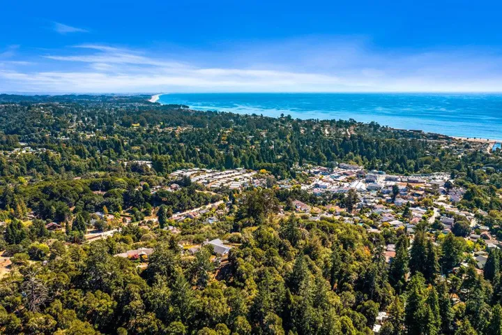 260 King Krest Lane, Aptos, California 95003