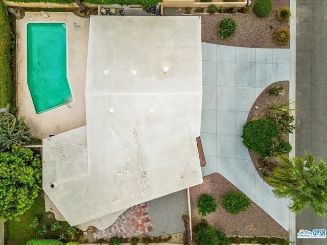 Aerial Roof Pool Drivewayy