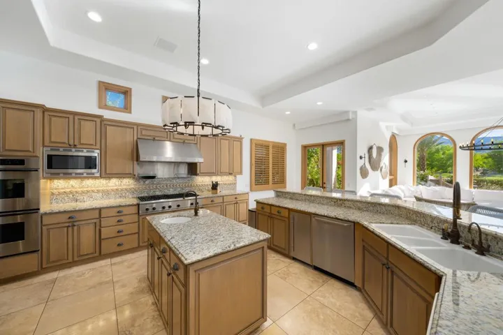 50-web-or-mls-SPRoyalStGeorge_2022_050