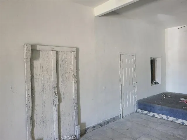 113 S 6th Avenue, Barstow, California 92311
