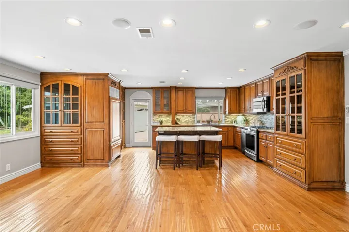 736 Pueblo Place, Fullerton, California 92835