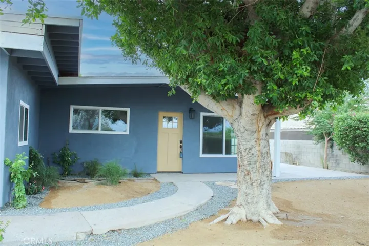 31765 Neuma Drive, Cathedral City, California 92234