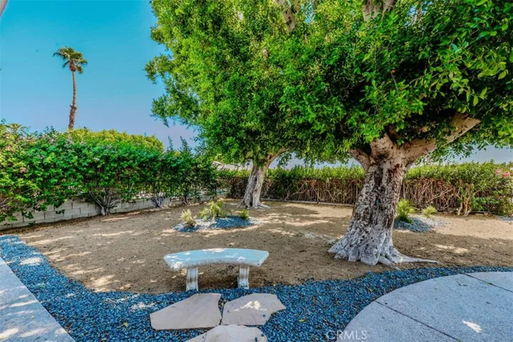 31765 Neuma Drive, Cathedral City, California 92234