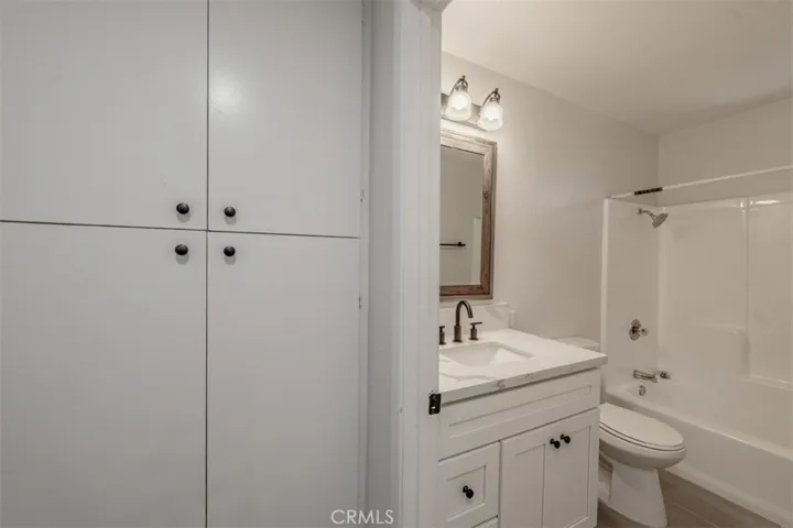31765 Neuma Drive, Cathedral City, California 92234