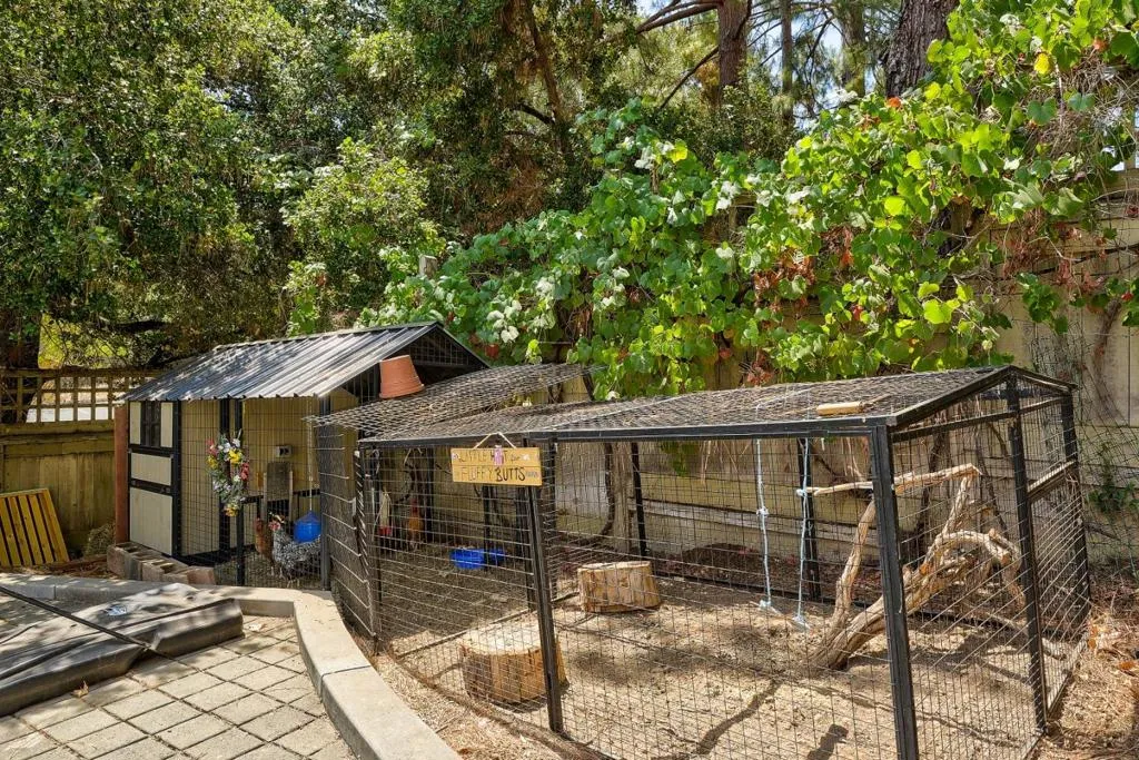 848 Nash Road, California home-pic-44