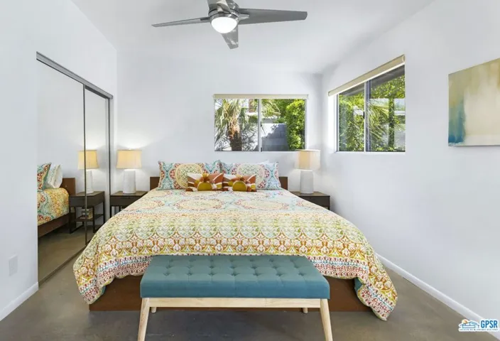 242 Cerritos Drive, Palm Springs, California 92262