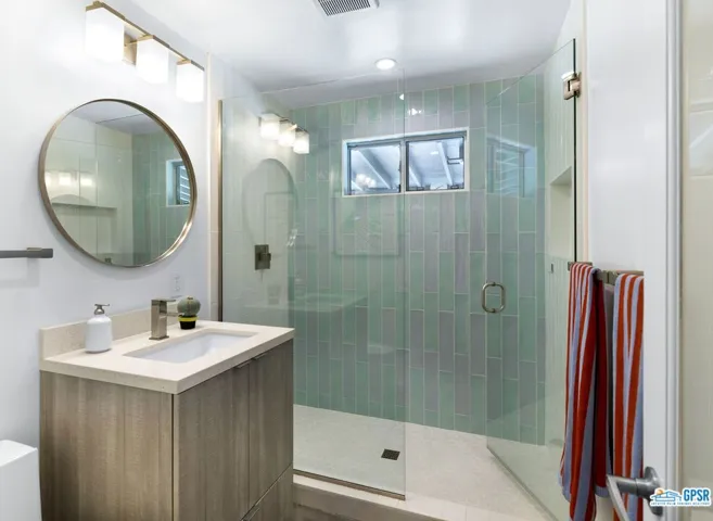 242 Cerritos Drive, Palm Springs, California 92262