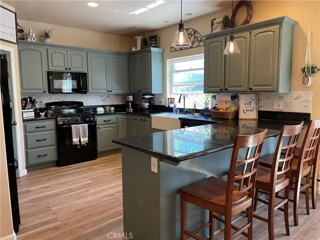 1060 Sandalwood Drive, Lake Arrowhead, California 92352