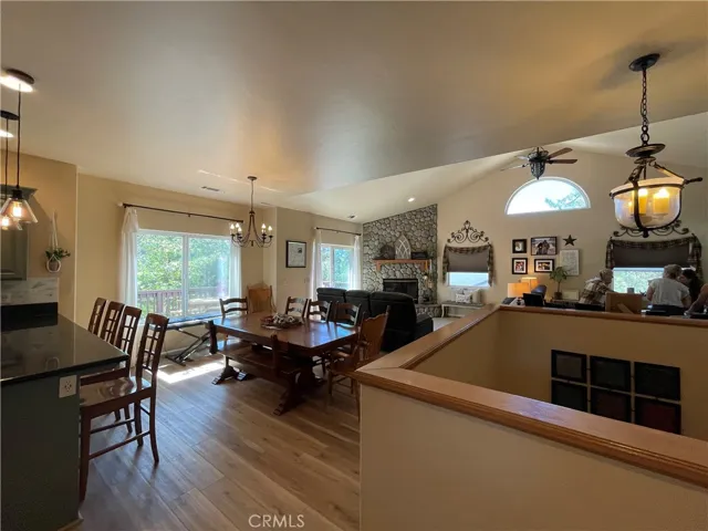 1060 Sandalwood Drive, Lake Arrowhead, California 92352