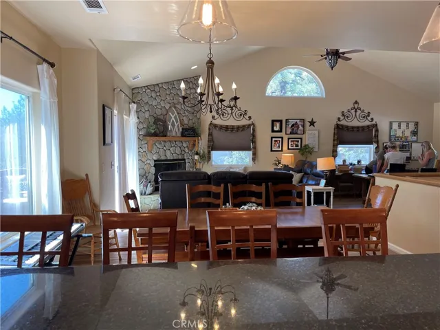 1060 Sandalwood Drive, Lake Arrowhead, California 92352