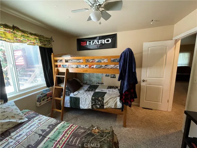 1060 Sandalwood Drive, Lake Arrowhead, California 92352