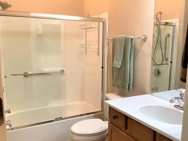 Guest_Bath_1